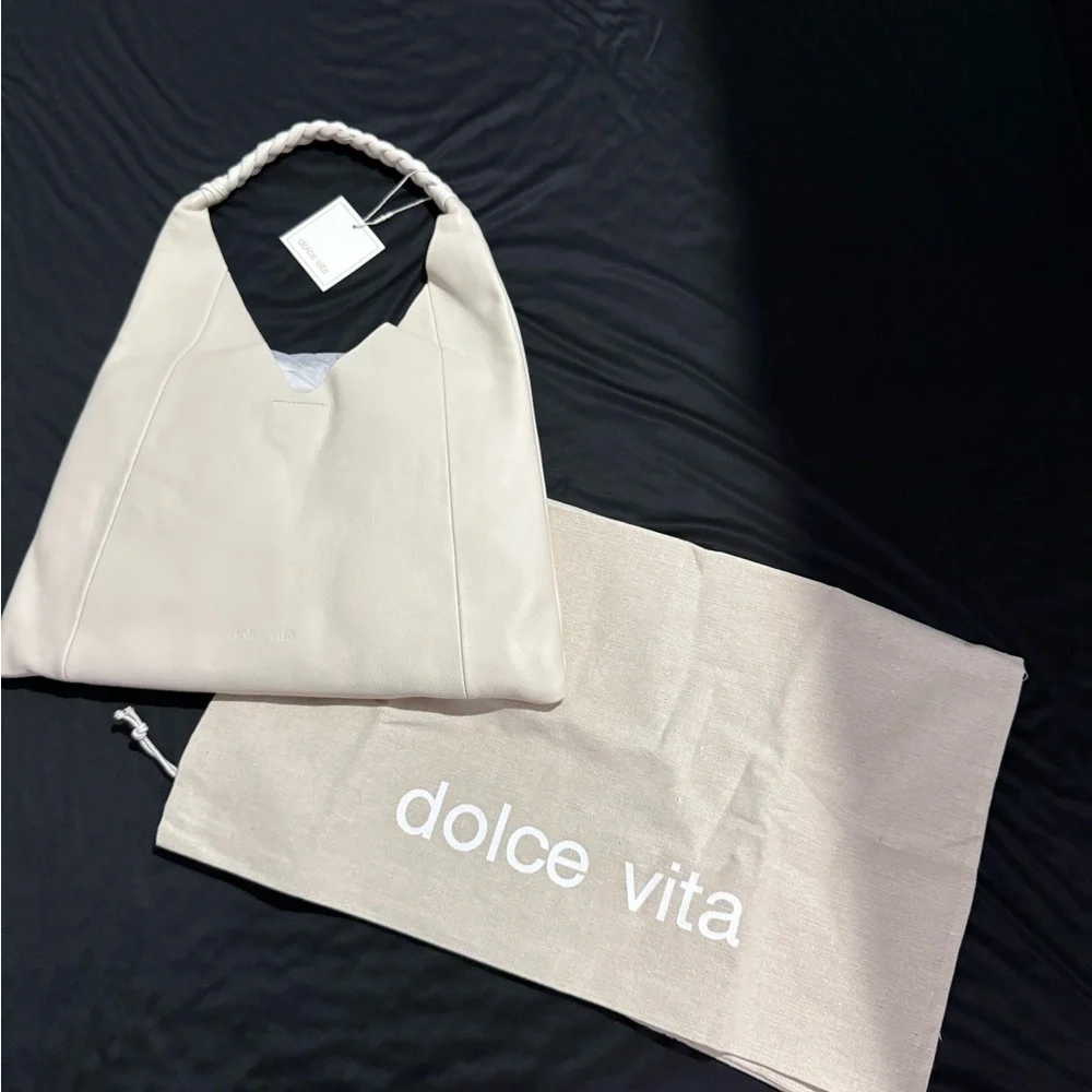 NWT- Dolce Vita womens Dolce Vita Mia Hobo